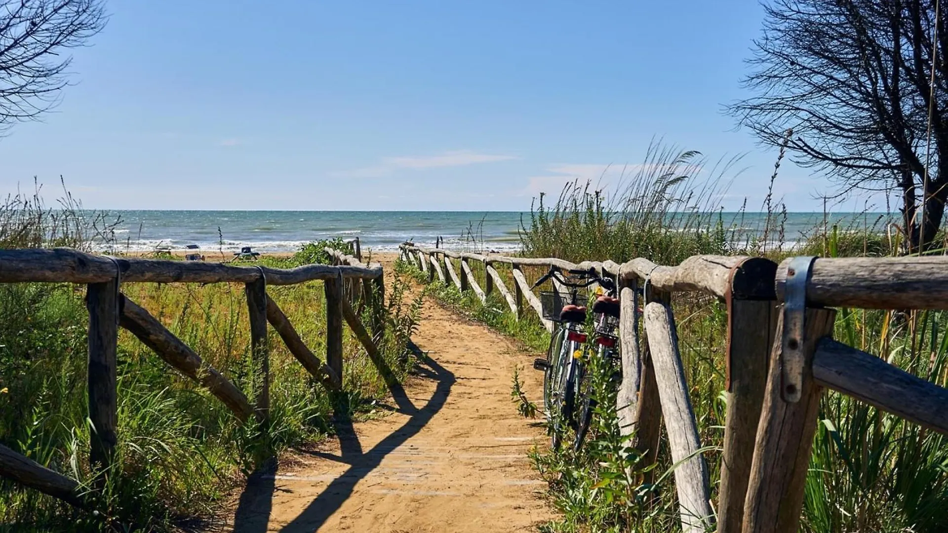 Charming Flat With A Big Terrace - Beahost Apartment Bibione 0*,  Italy