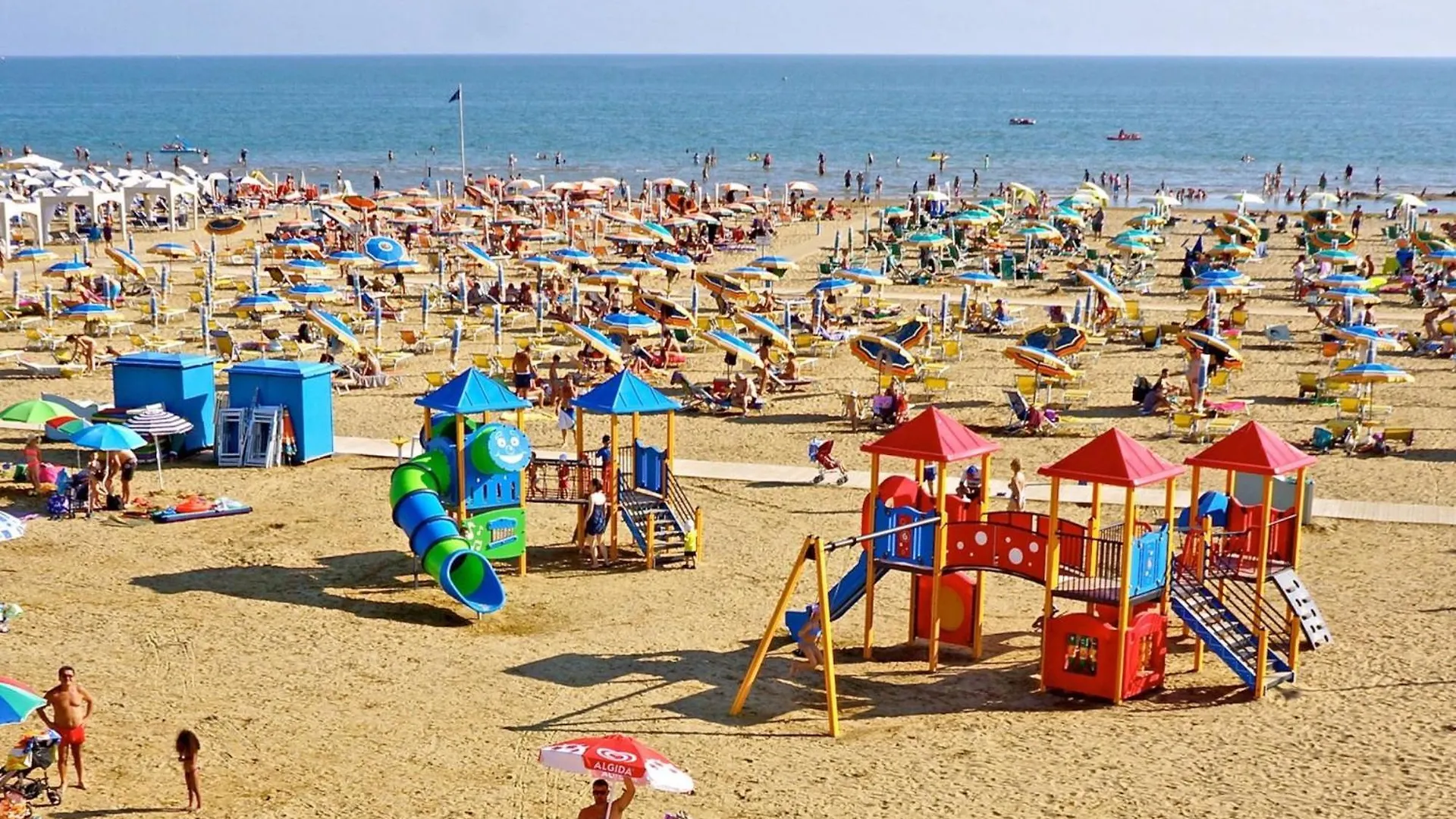 Charming Flat With A Big Terrace - Beahost Apartment Bibione